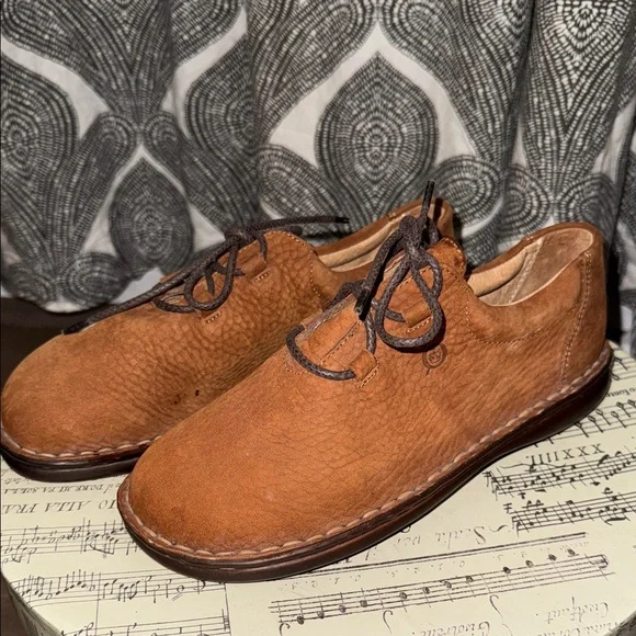 Born Brown Suede/ Brushed Leather Lace Up Oxford Loafers SZ EU 37/ US 6.5 - Picture 1 of 9
